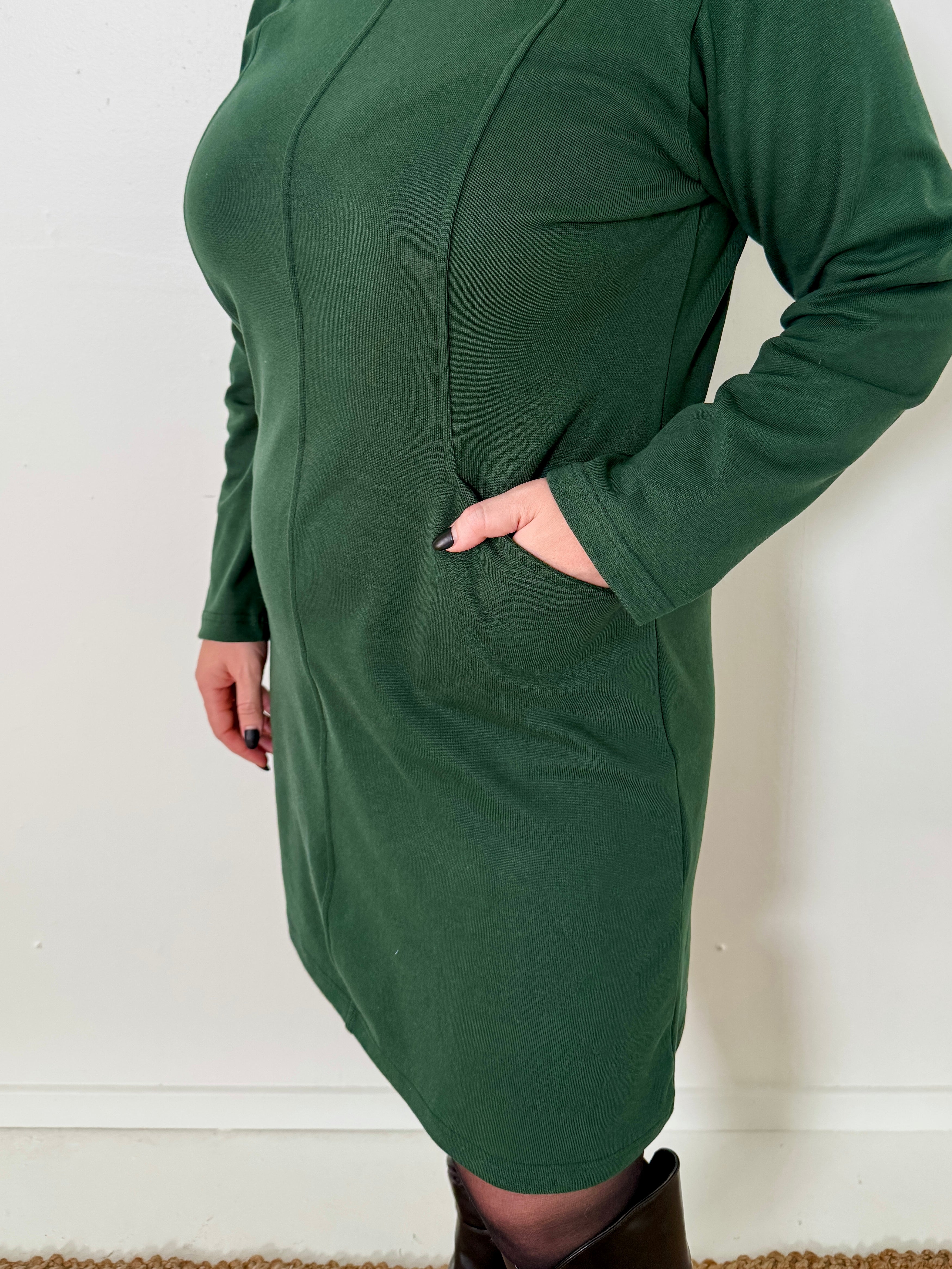 Arden Pocket Shift Dress